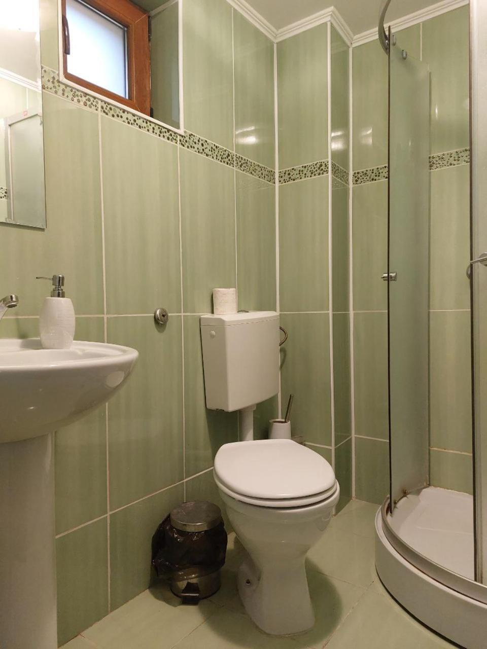 Vila Foc Alb Apartamente-Буштени Экстерьер фото