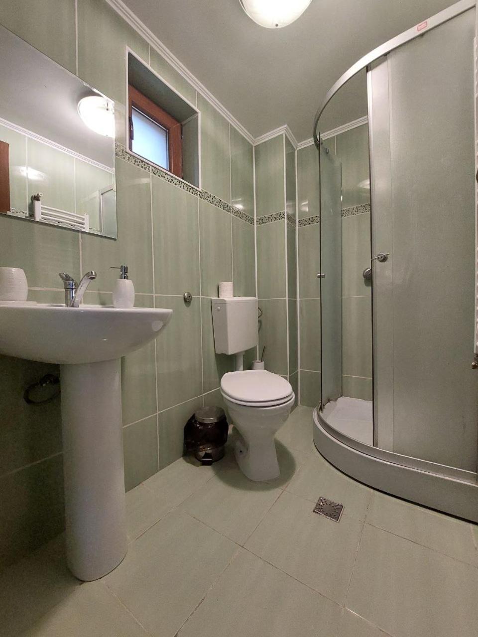 Vila Foc Alb Apartamente-Буштени Экстерьер фото